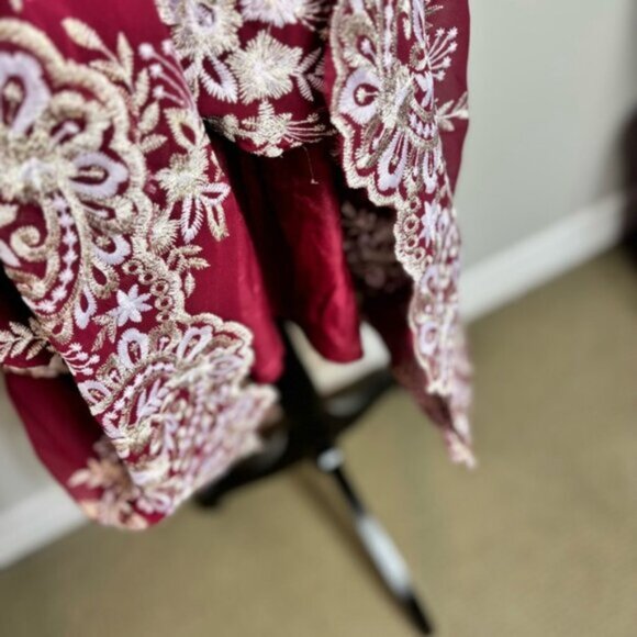 Cariar Vintage Women's Large Burgundy Floral Dress Embroidered Lace Puff Sleeve - Picture 9 of 16